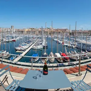 https://sublime-ppite-vieux-port-2p-vue-imprenable.fr-provencehotel.com