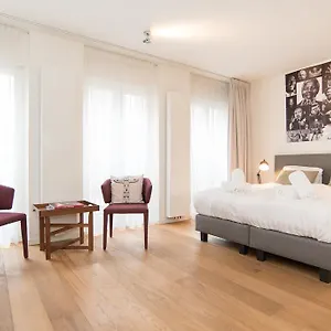 https://apartments-grote-bickersstraat.amsterdamhotelsnl.com
