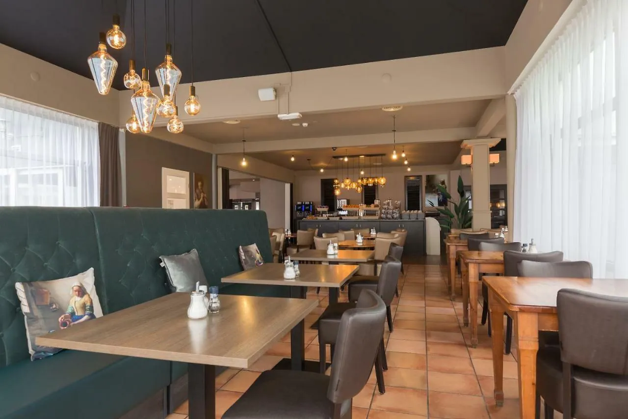 New West Inn Amsterdam Hotel