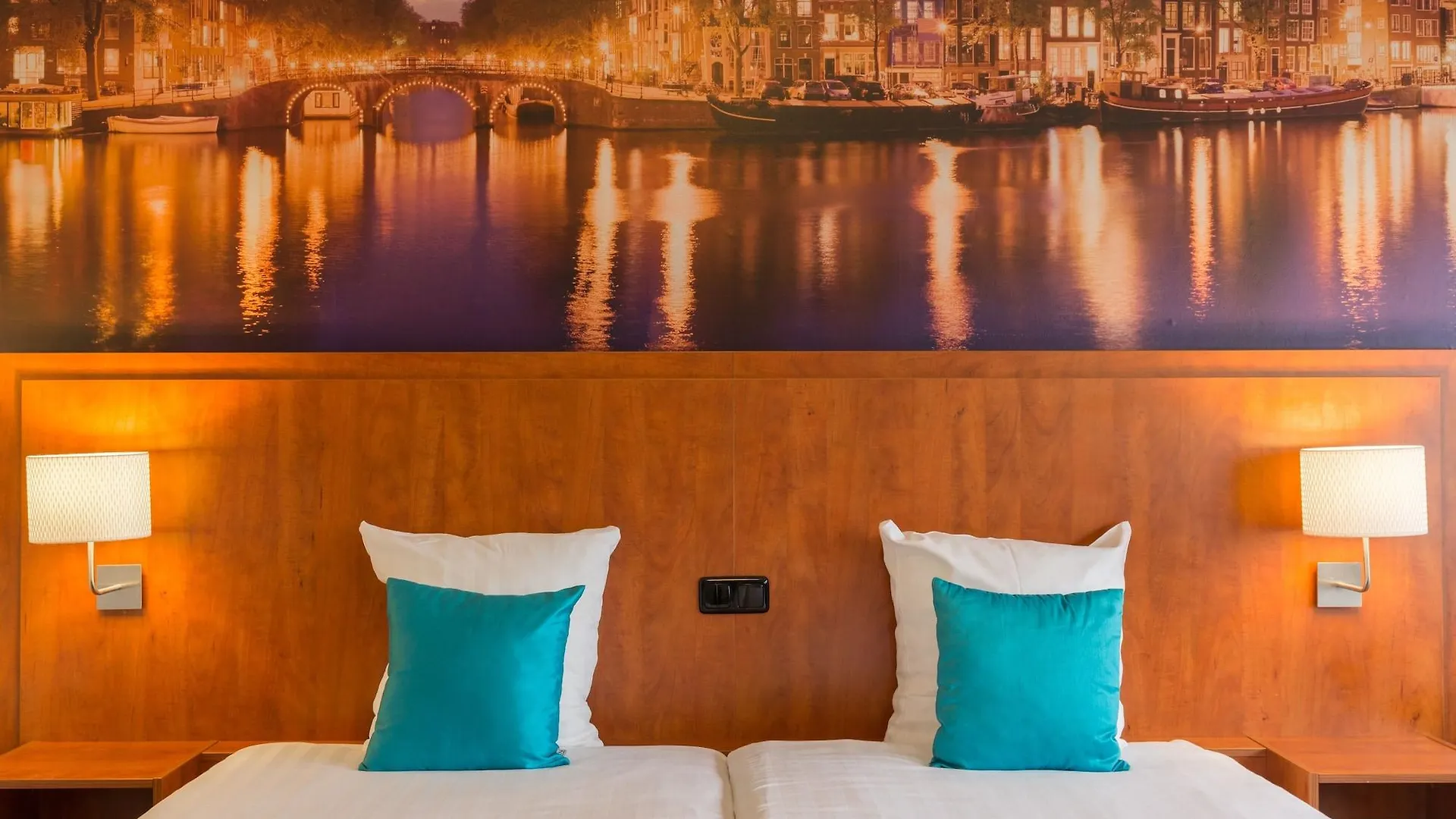 New West Inn Ámsterdam Países Bajos