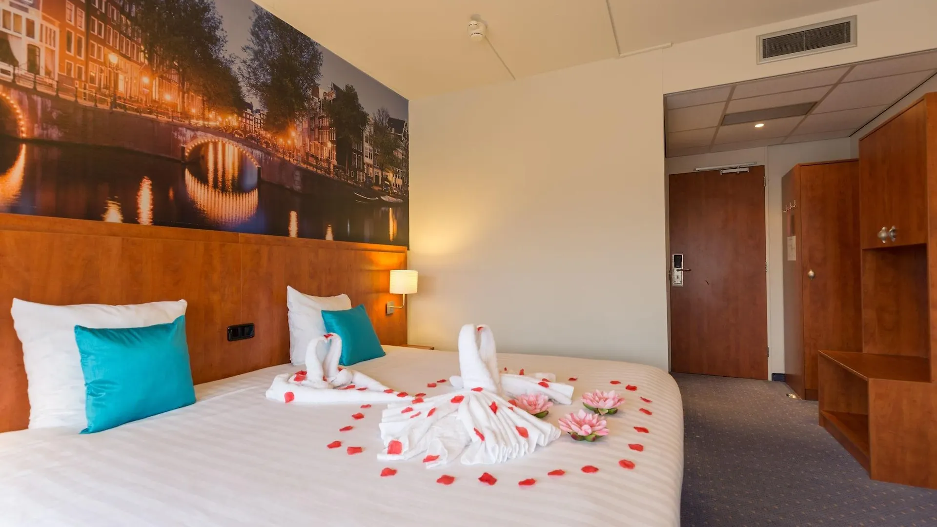 *** Hotel New West Inn Ámsterdam Países Bajos